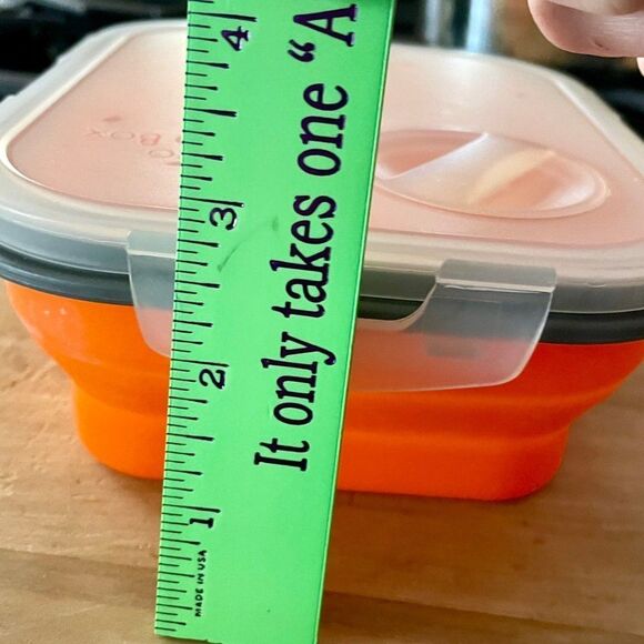 SMART Planet eco collapsible meal kit lunchbox & utensil, orange w/cover & sauce - Picture 9 of 11